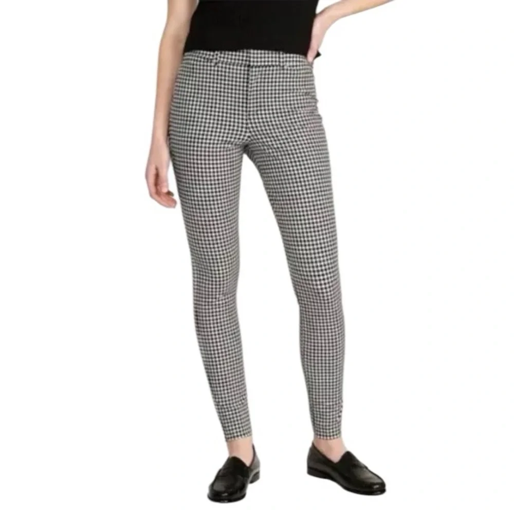 Old Navy Black & Cream Houndstooth High Rise Pixie Skinny Pants - Picture 1 of 8